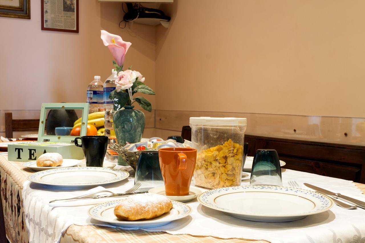 La Bella Casa Del Cuoco Hotel Campi Bisenzio Kültér fotó