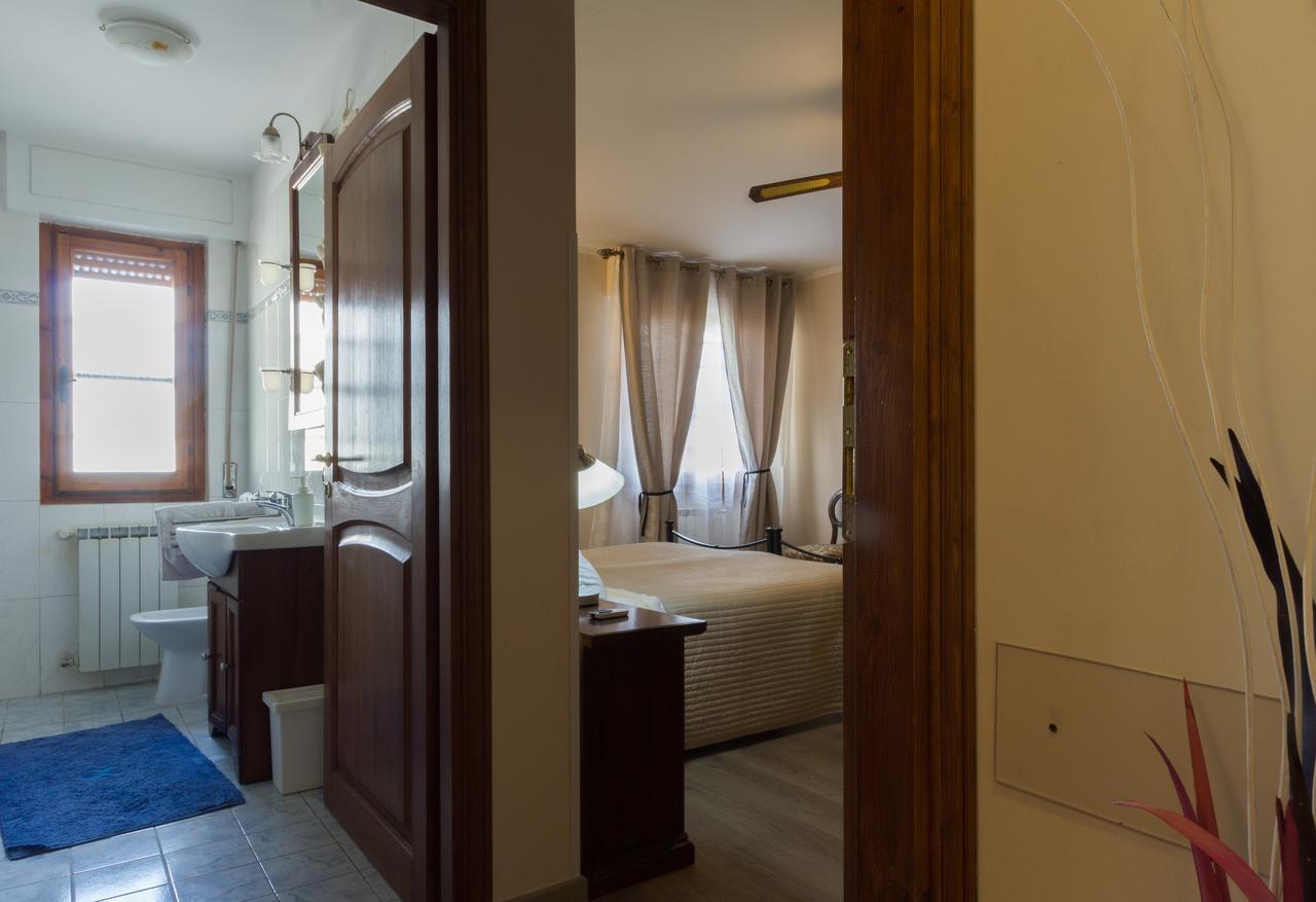 La Bella Casa Del Cuoco Hotel Campi Bisenzio Kültér fotó